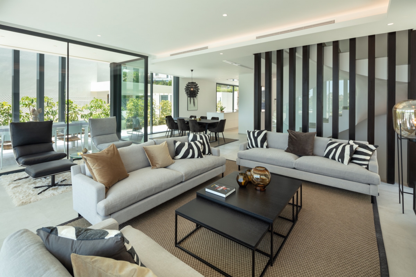 New development of villas in EL Campanario, Estepona