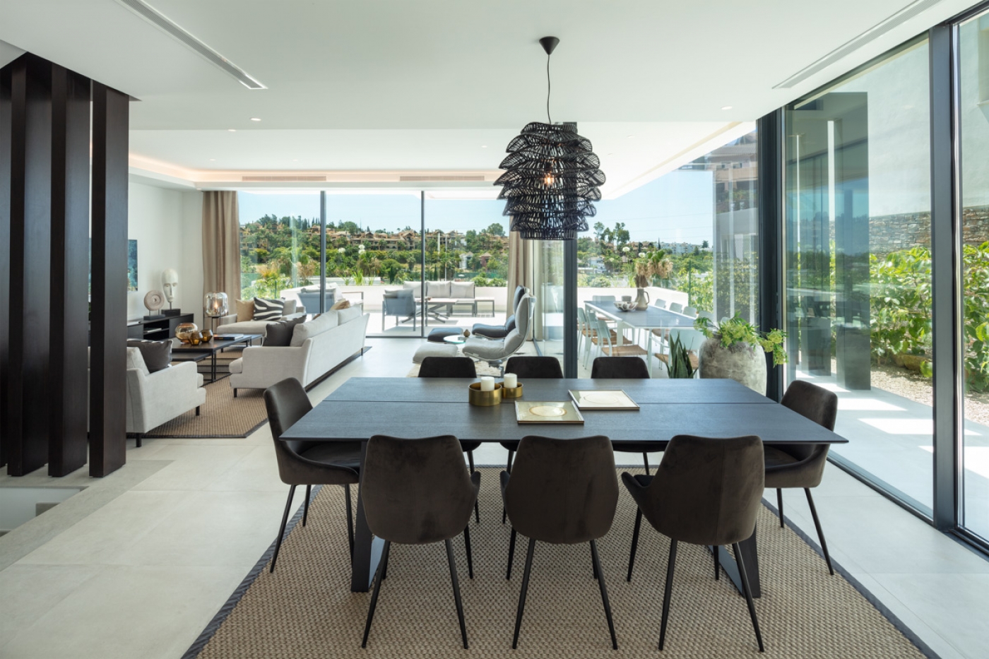 New development of villas in EL Campanario, Estepona