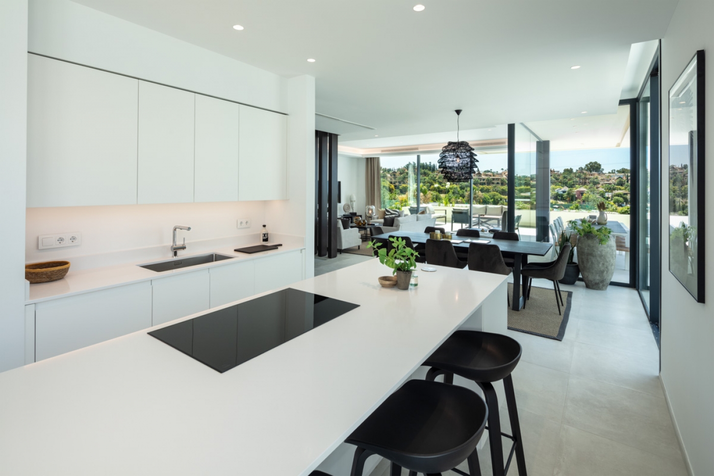 New development of villas in EL Campanario, Estepona