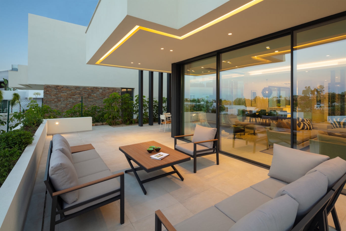 New development of villas in EL Campanario, Estepona