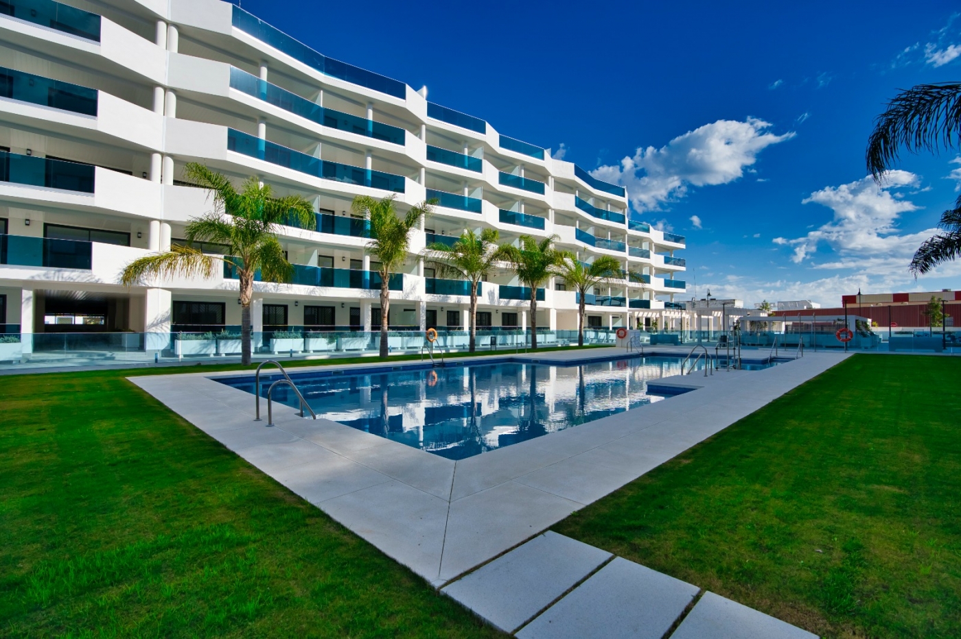 Promoción de viviendas en Las Lagunas de Mijas