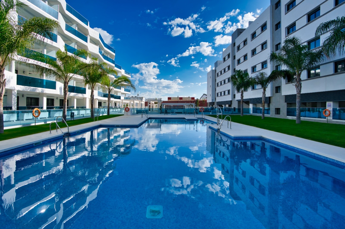 Promoción de viviendas en Las Lagunas de Mijas