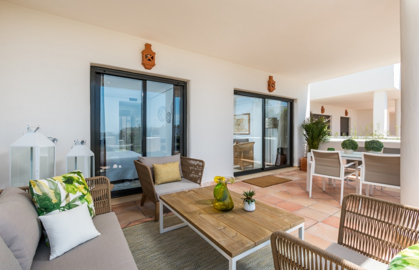 Apartamentos y adosadas en Estepona