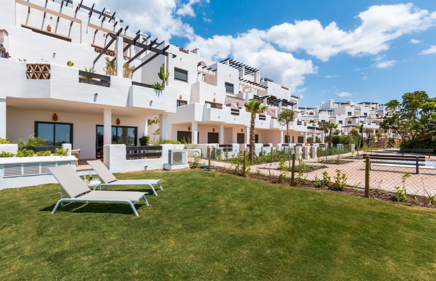Apartamentos y adosadas en Estepona