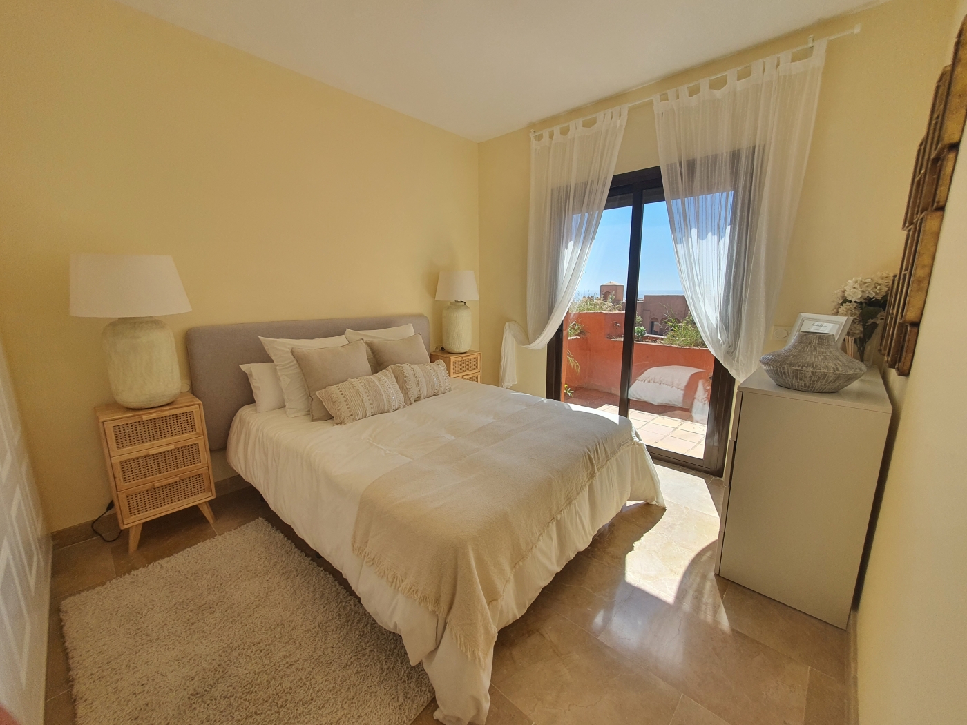 Apartamentos y áticos en Manilva