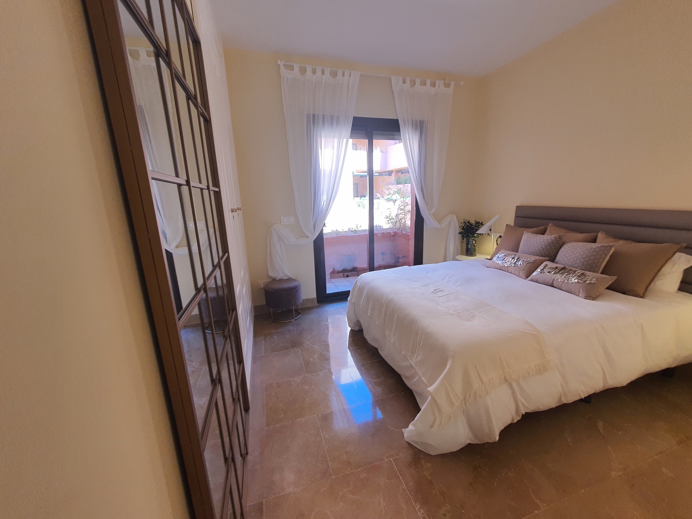 Apartamentos y áticos en Manilva