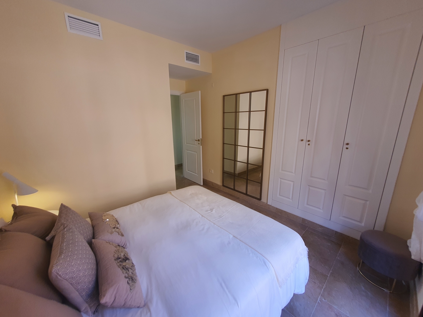 Apartamentos y áticos en Manilva