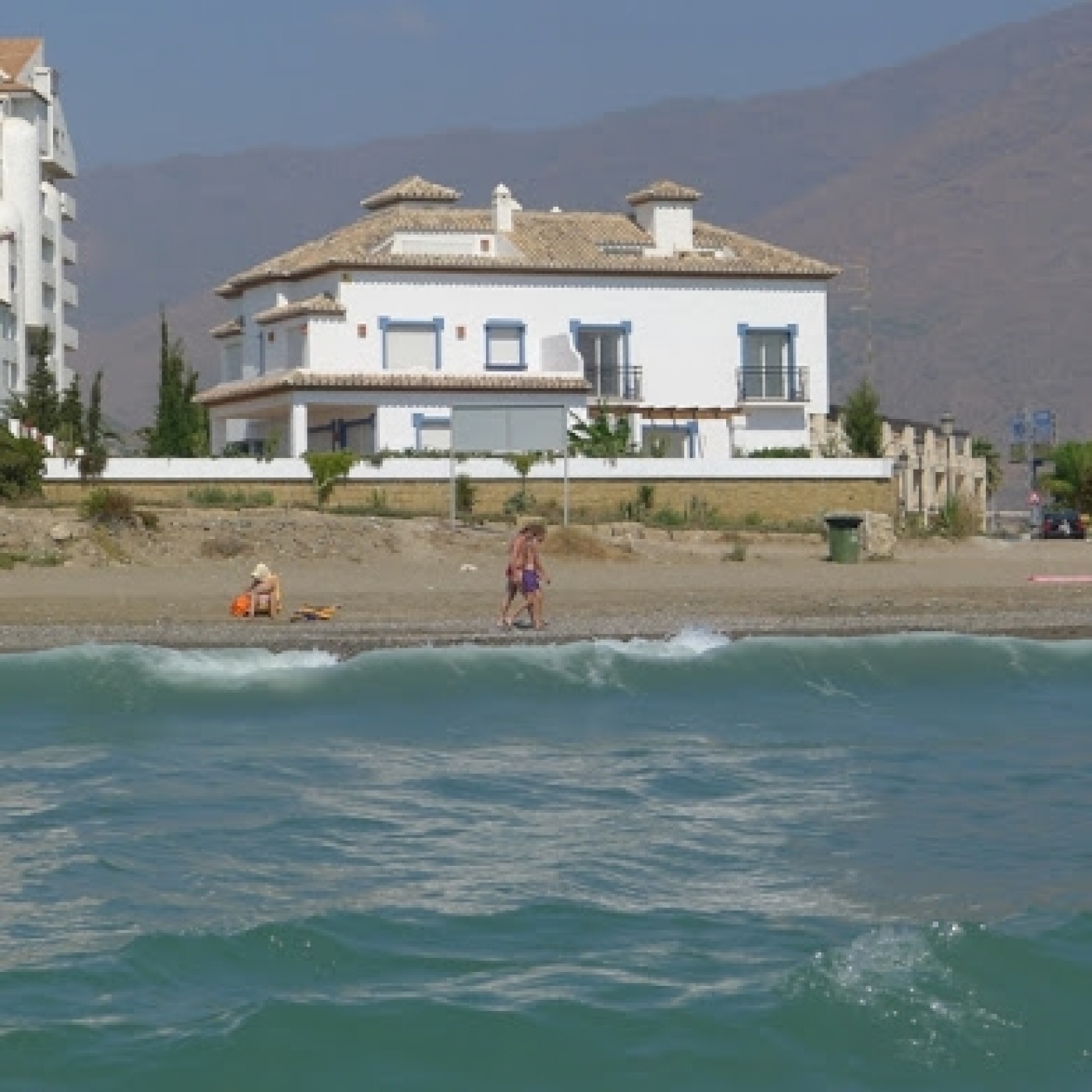 Townhouses in first line beach