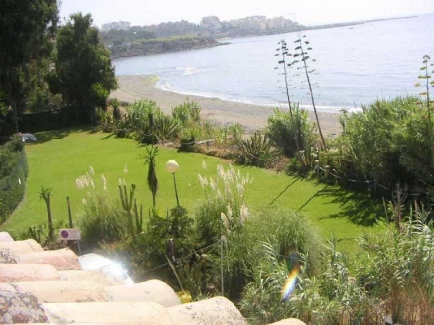 Townhouses in first line beach