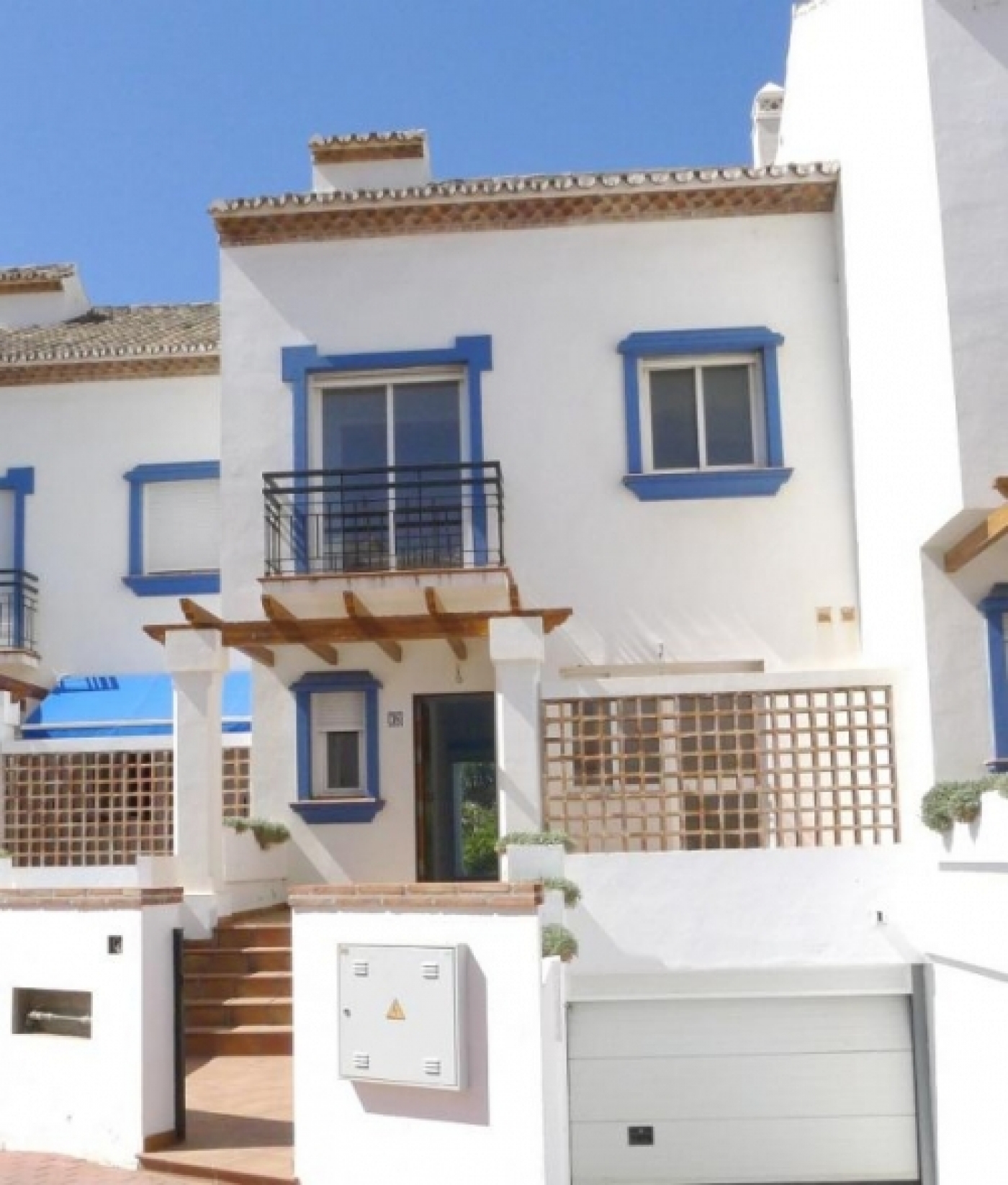 Townhouses in first line beach