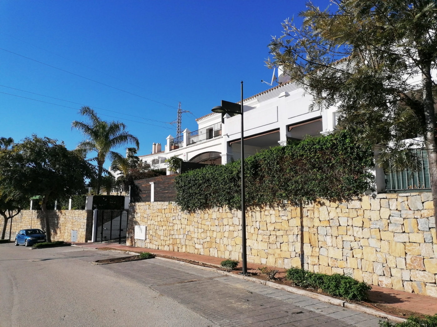 Promotion of townhouses in El Campanario