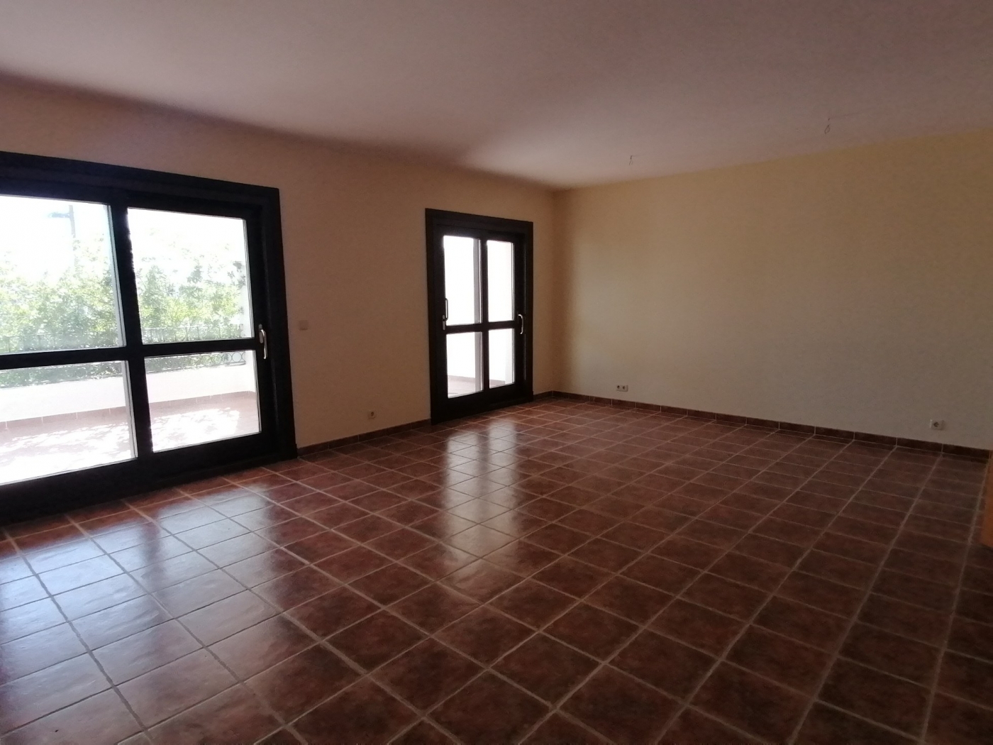 Promotion of townhouses in El Campanario