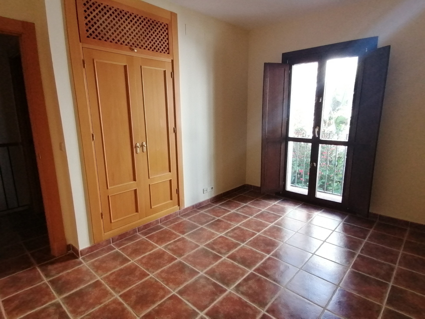 Promotion of townhouses in El Campanario