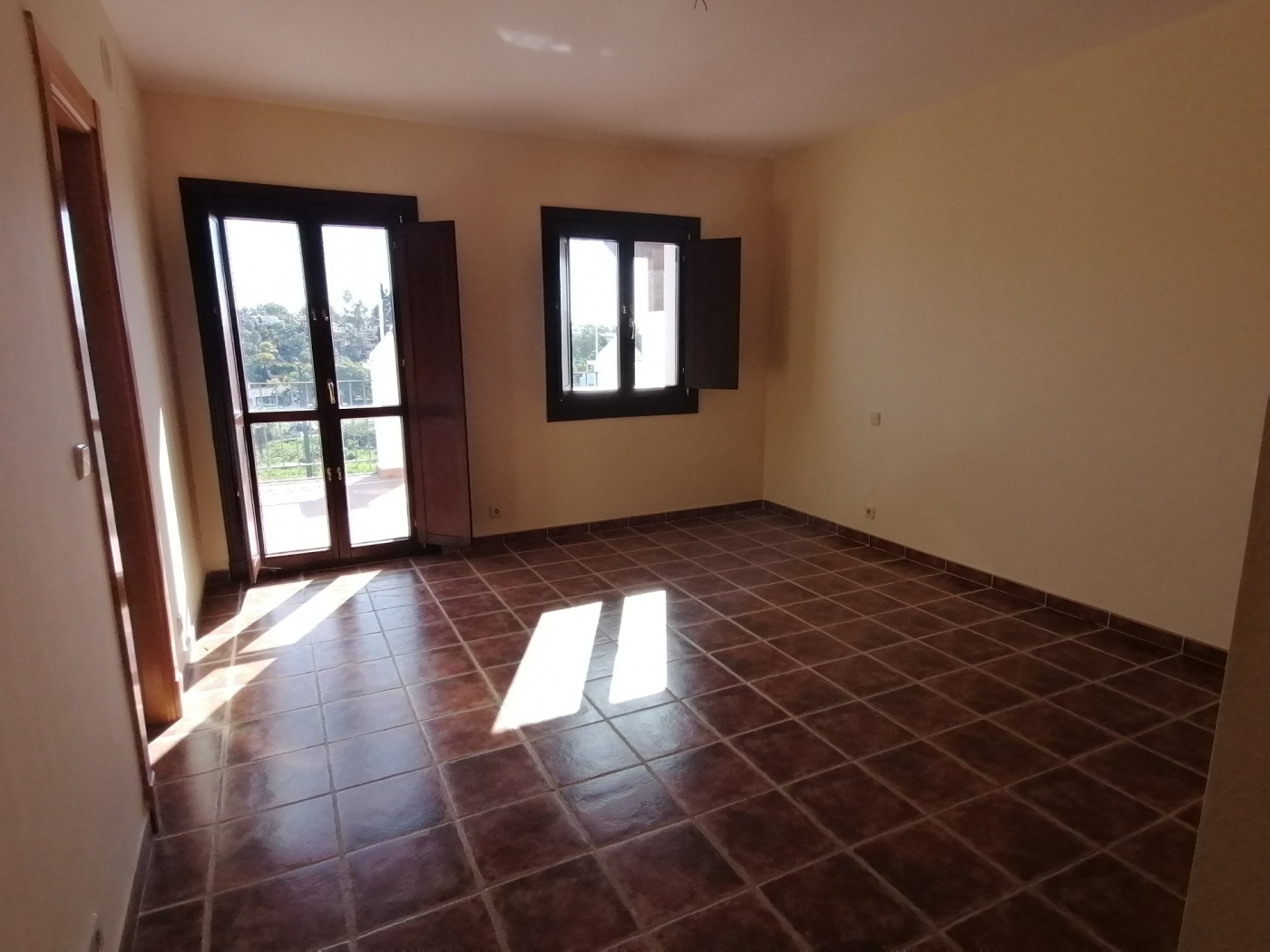 Promotion of townhouses in El Campanario