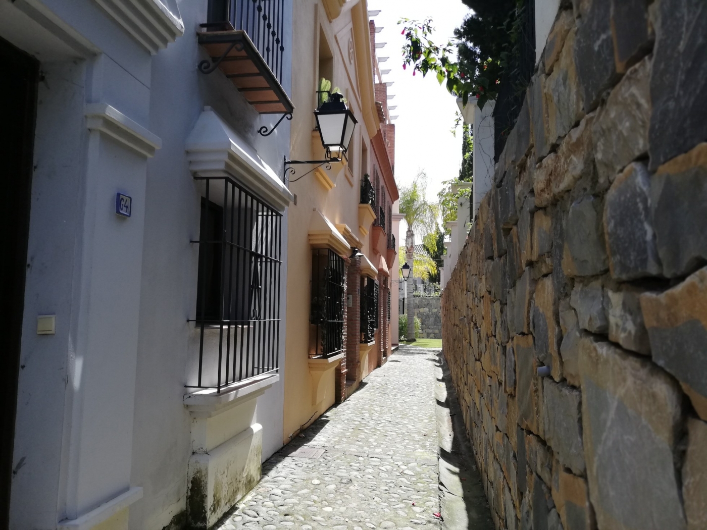 Promotion of townhouses in El Campanario