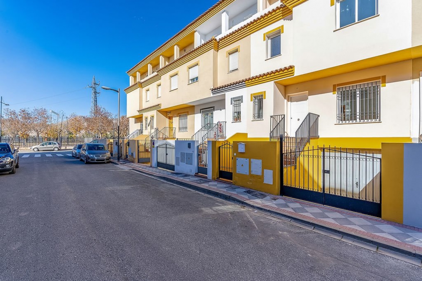 Promoción de chalets adosados en Atarfe, Granada