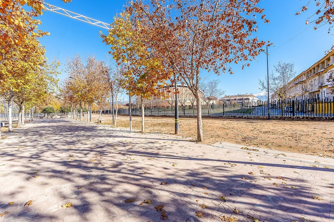 Promoción de chalets adosados en Atarfe, Granada