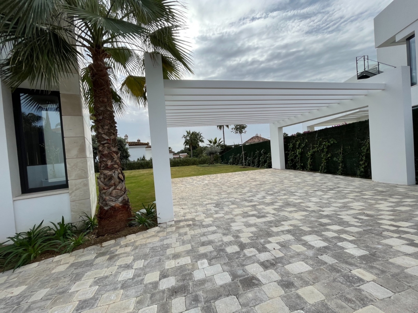 Villas modernas de lujo en la Milla de Oro de Marbella