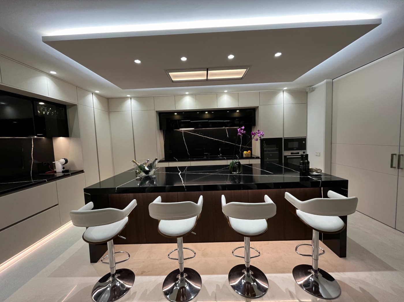 Villas modernas de lujo en la Milla de Oro de Marbella
