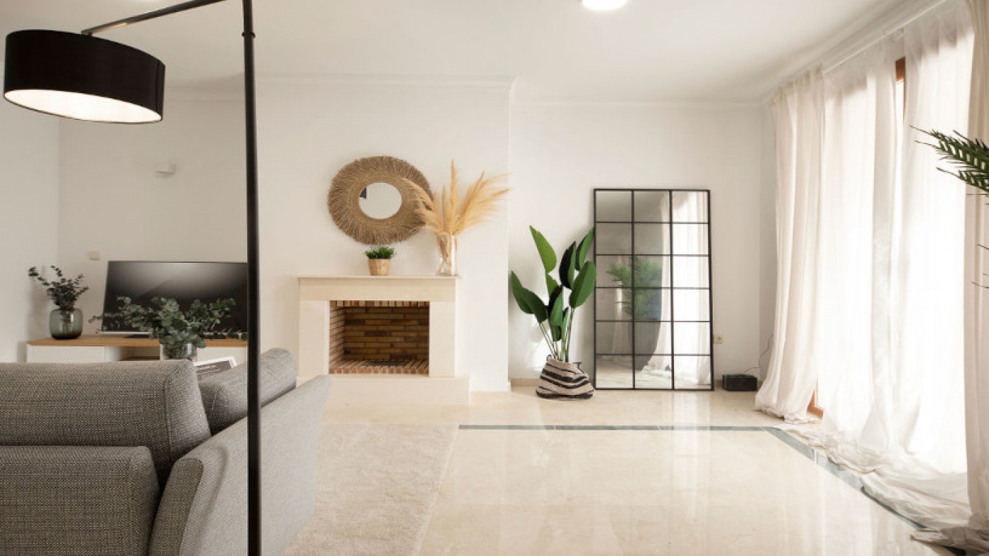Promoción de chalets adosados en Bahía de Casares