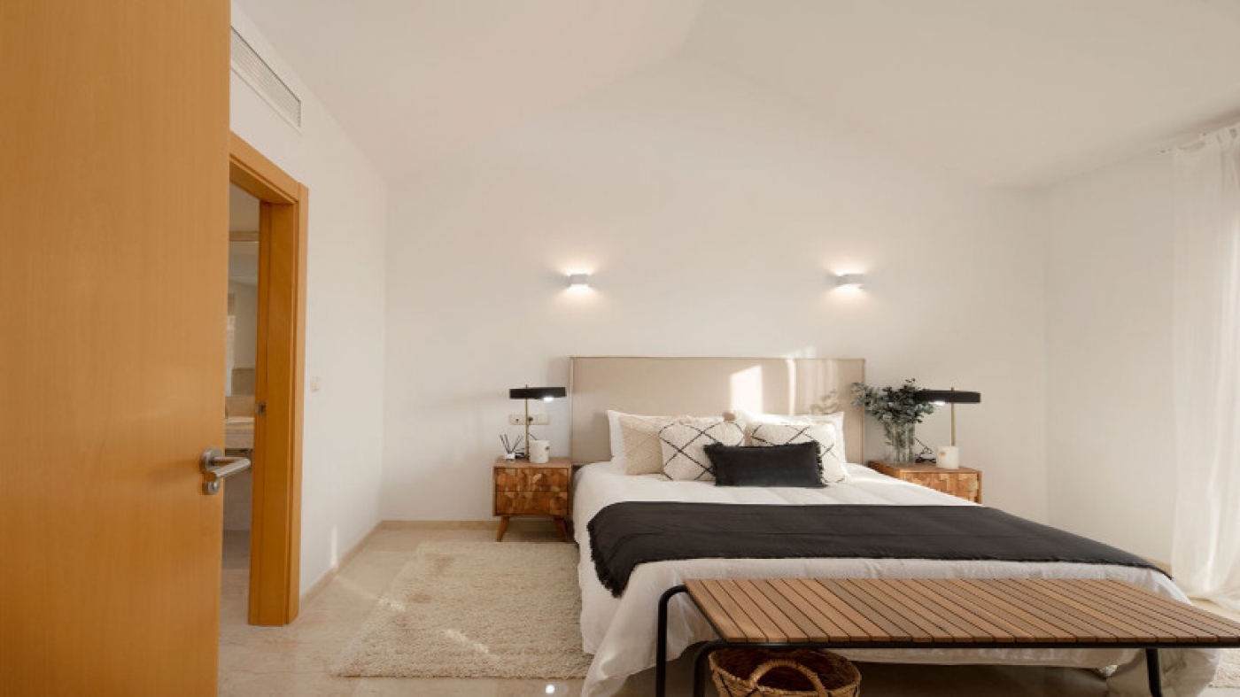 Promoción de chalets adosados en Bahía de Casares