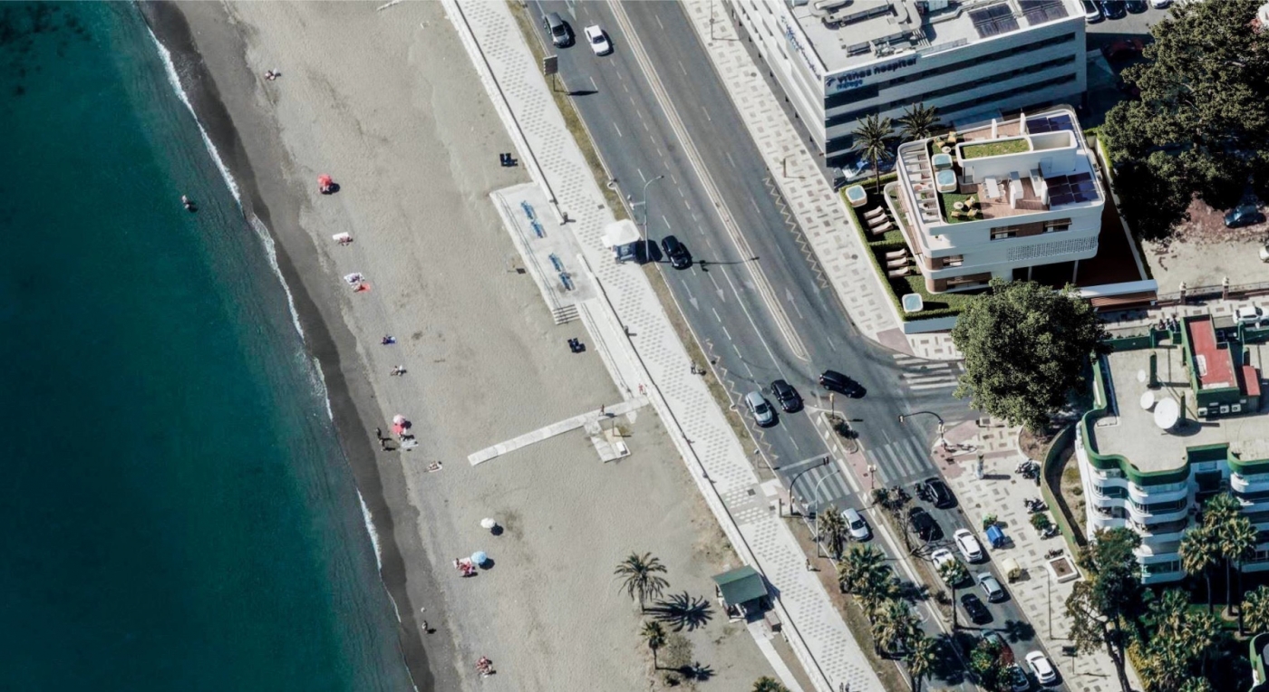 New development in first line of beach in El Limonar, Malaga