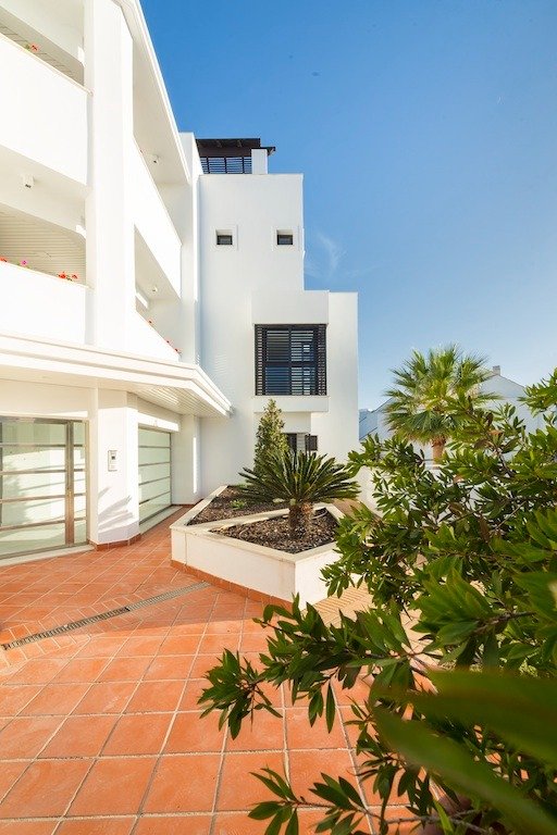 Apartamentos en primera línea de playa, Casares