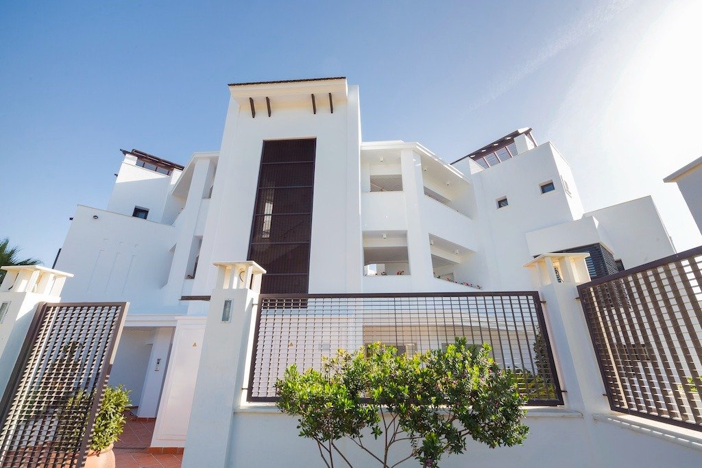 Apartamentos en primera línea de playa, Casares