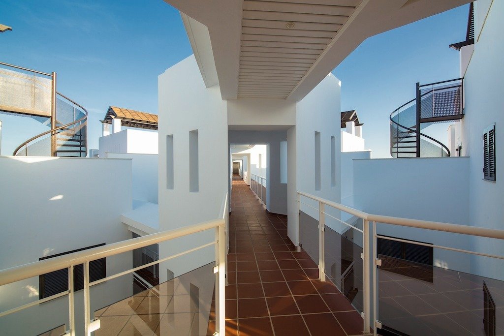 Apartamentos en primera línea de playa, Casares