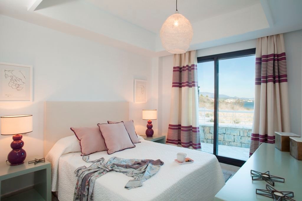 Apartamentos en primera línea de playa, Casares