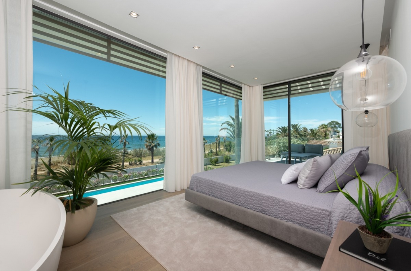 Villa en primera línea de playa