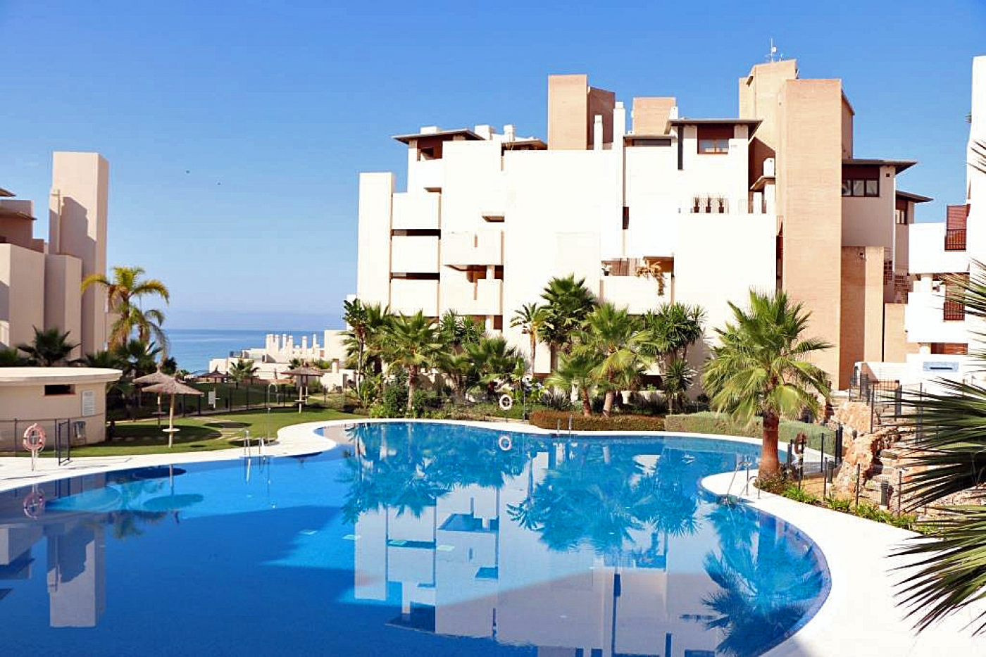 Apartamento en planta baja en primera linea de playa