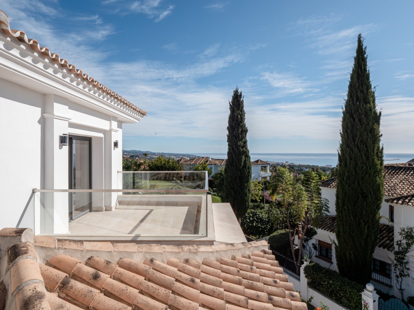 Villa moderna mediterránea en Sierra Blanca
