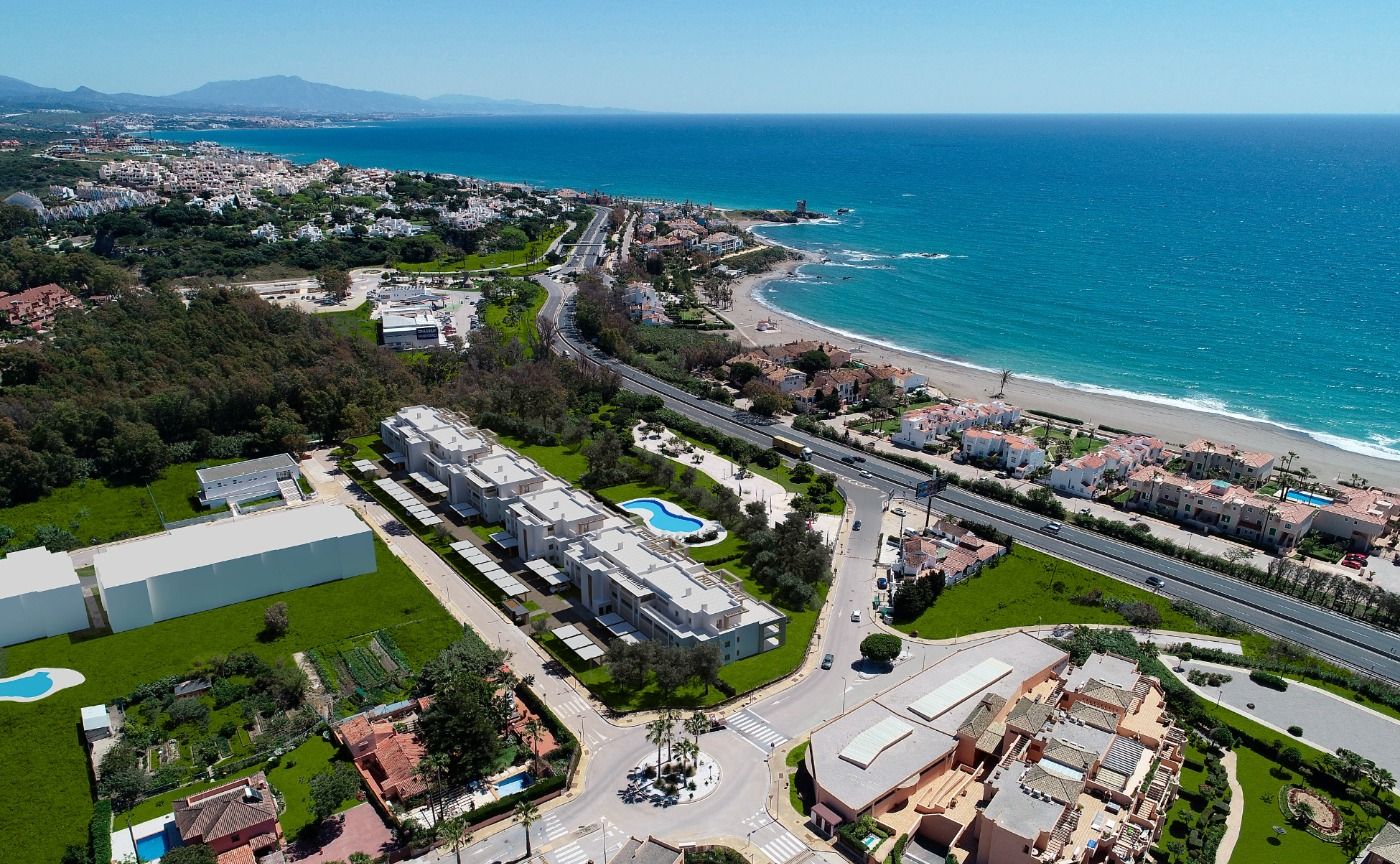 Promoción de viviendas en Casares Playa