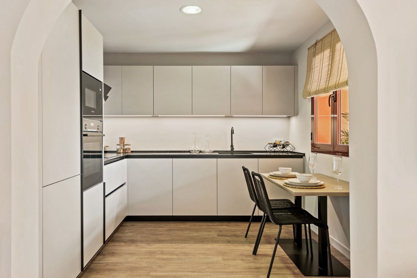 Promoción de apartamentos turísticos junto a El Paraíso Golf