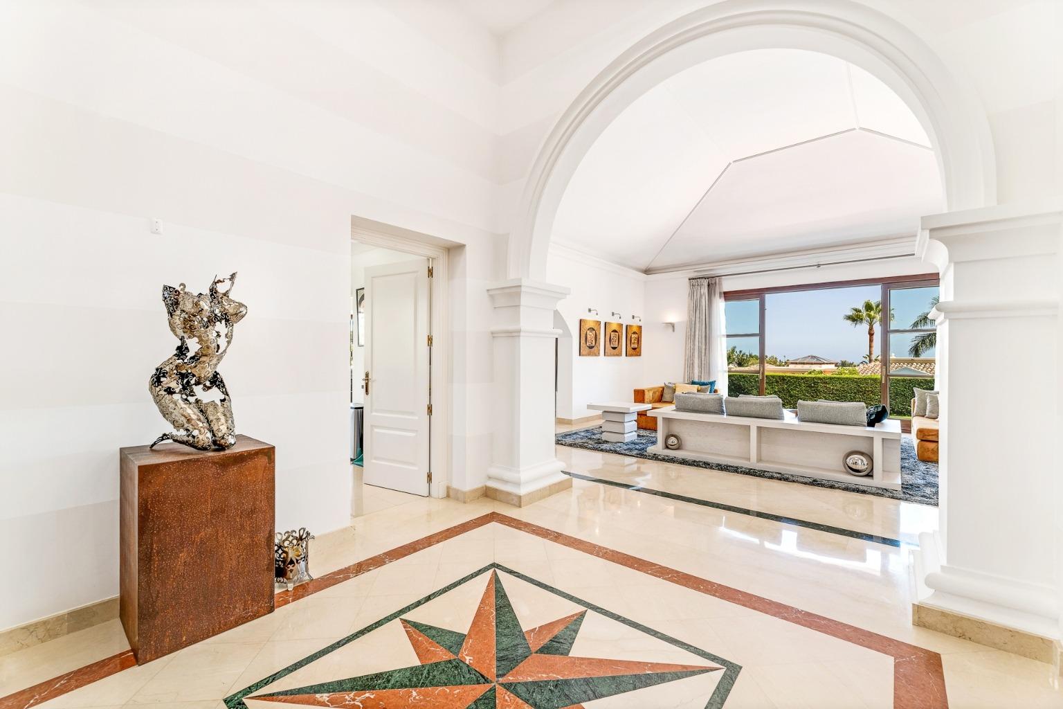 Villa en Nueva Andalucía, Marbella