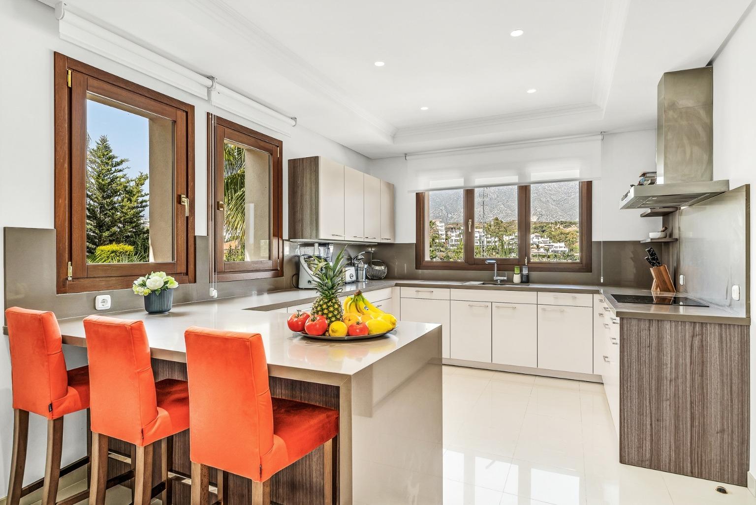 Villa en Nueva Andalucía, Marbella