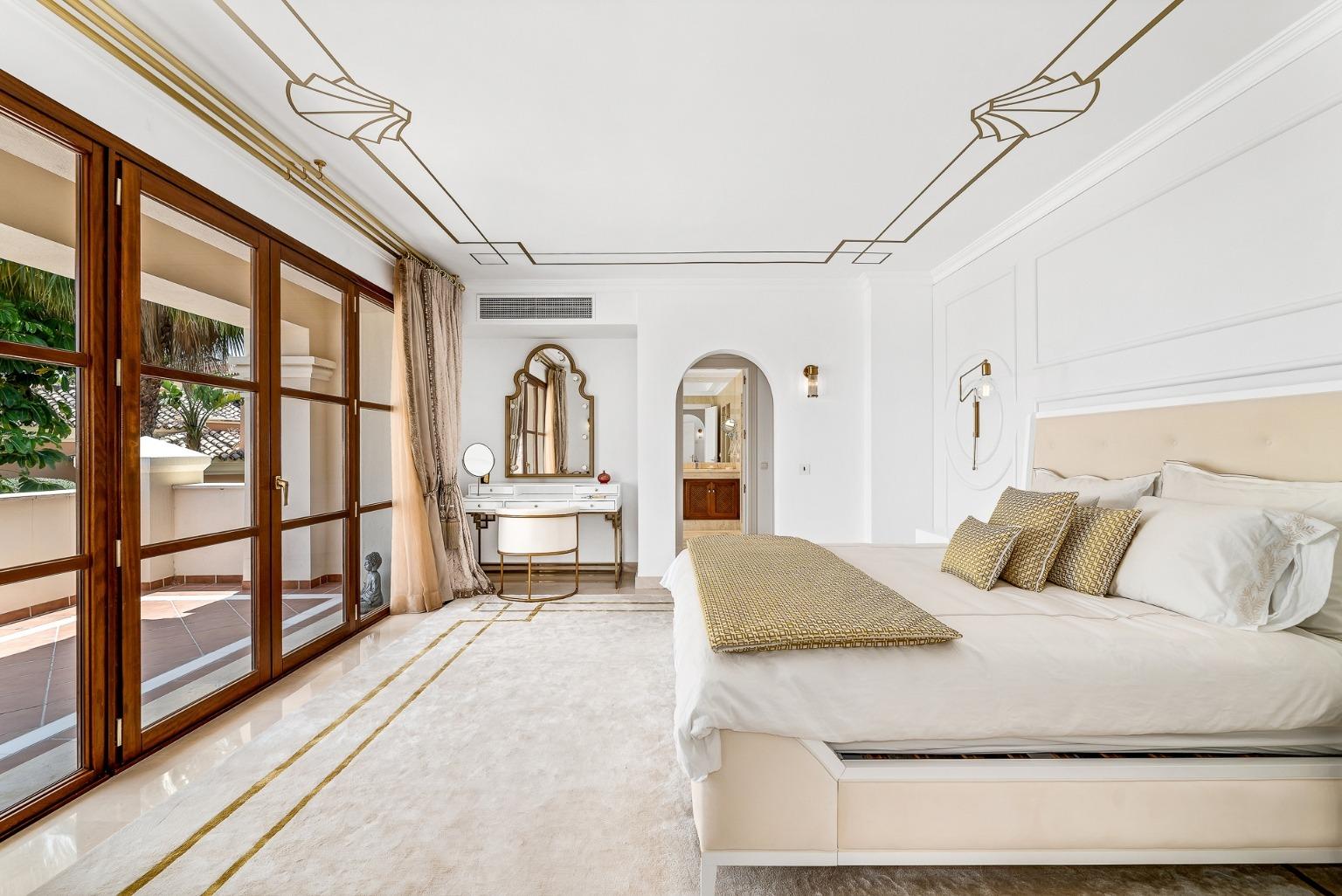 Villa en Nueva Andalucía, Marbella