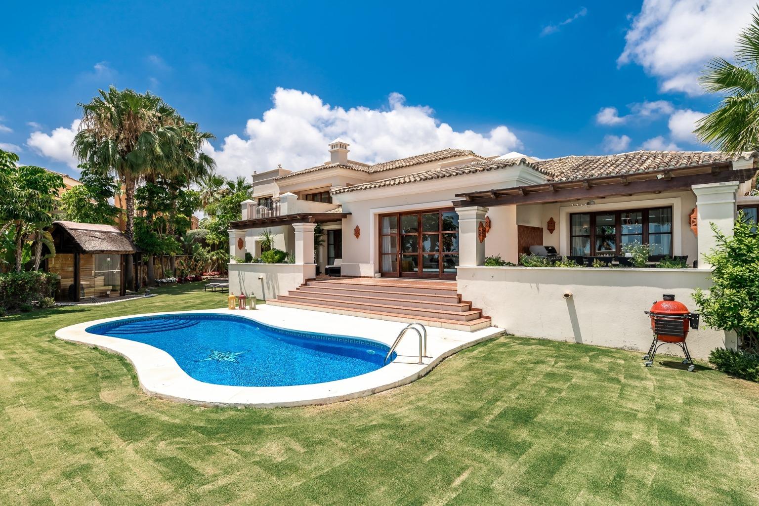 Villa en Nueva Andalucía, Marbella
