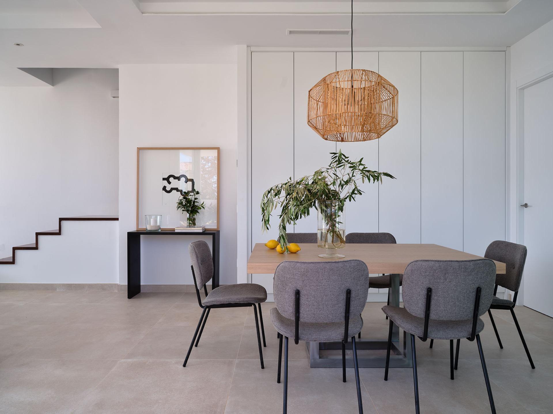 Villa moderna lista para entrar a vivir