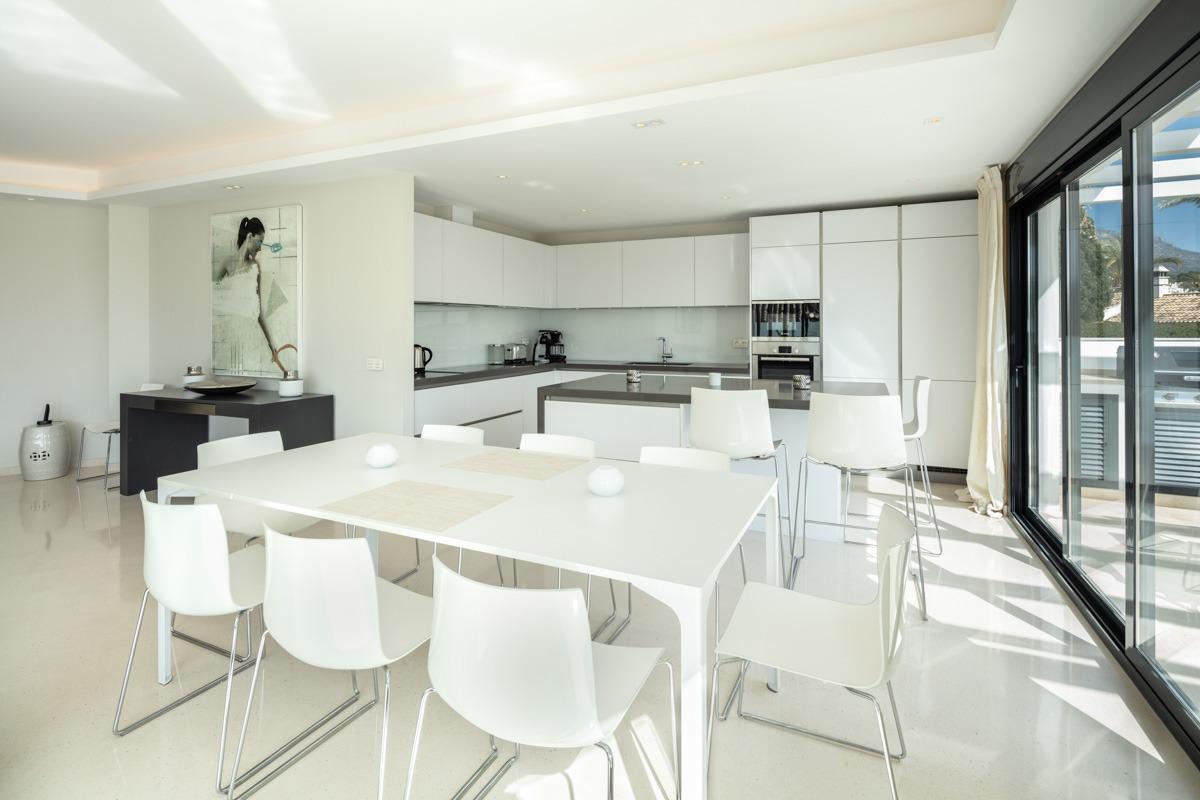 Refurbished villa in Nueva Andalucía, Marbella