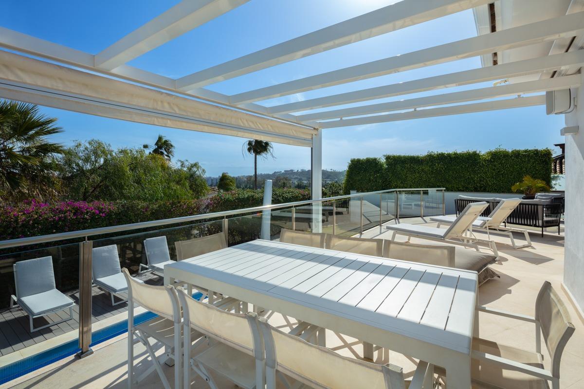 Refurbished villa in Nueva Andalucía, Marbella