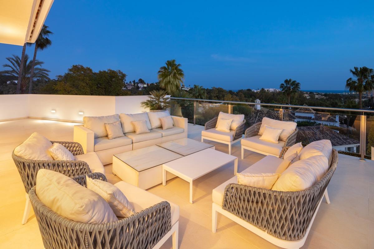 Refurbished villa in Nueva Andalucía, Marbella
