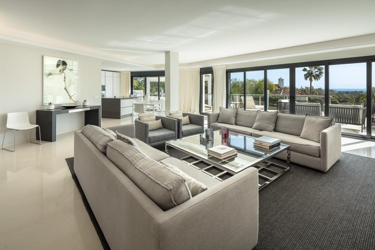 Refurbished villa in Nueva Andalucía, Marbella