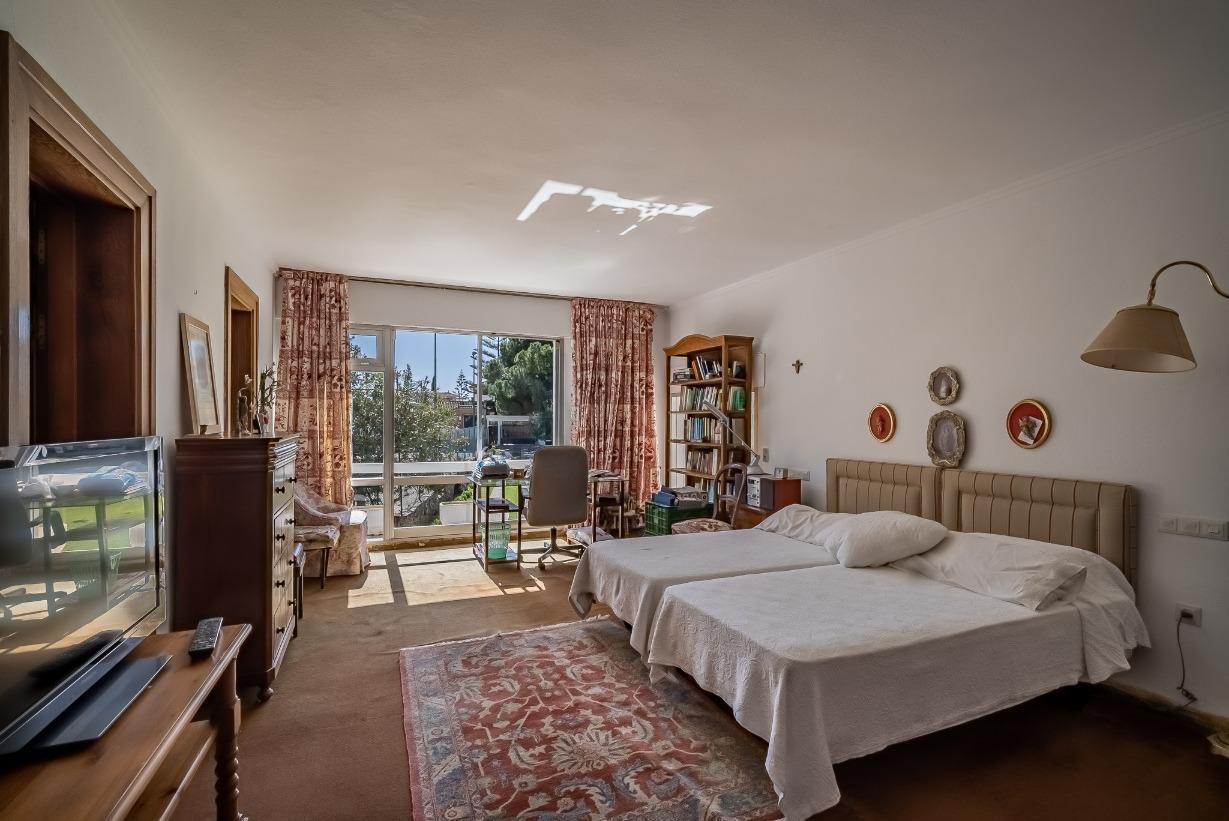 Villa junto a Marbella pueblo