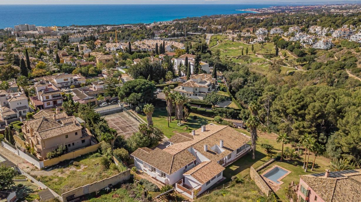 Villa junto a Marbella pueblo