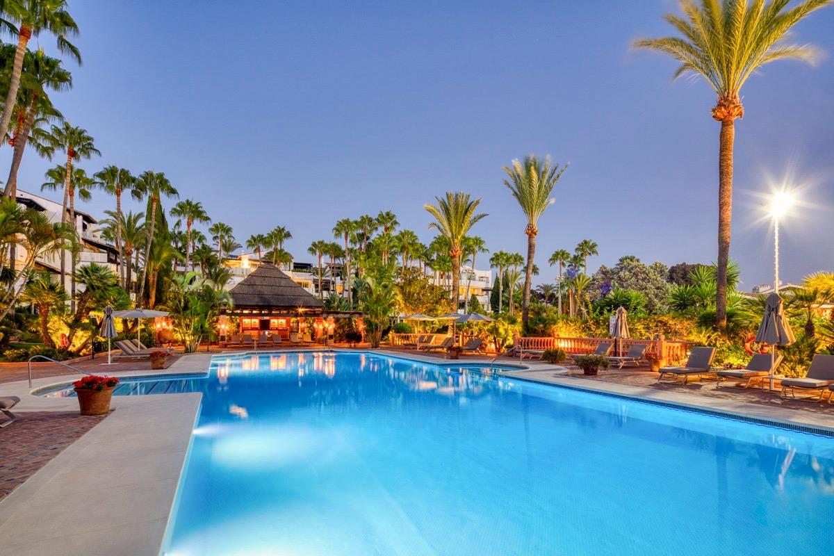 Kürzlich renovierte Erdgeschosswohnung in Golden Mile Marbella