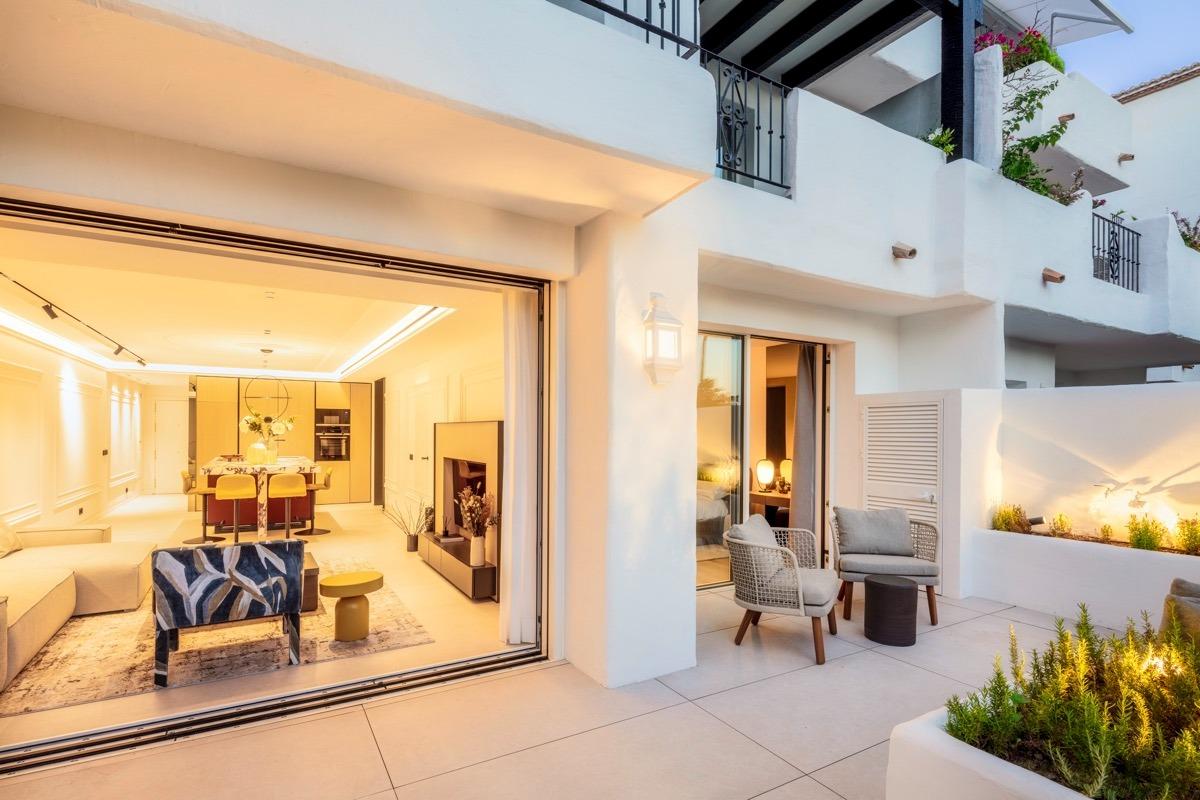 Kürzlich renovierte Erdgeschosswohnung in Golden Mile Marbella