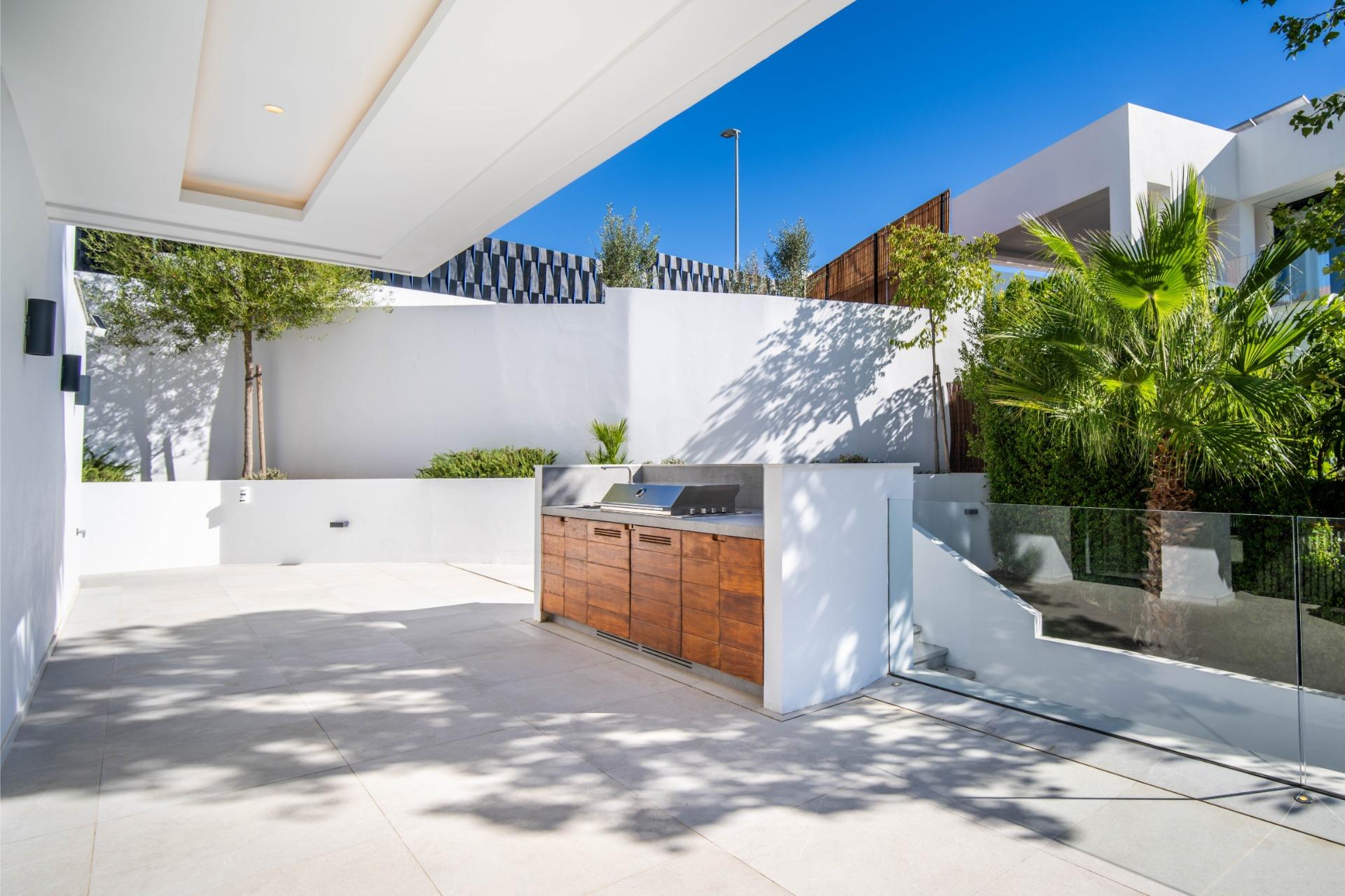 Modern Villa in Nueva Andalucía, Marbella