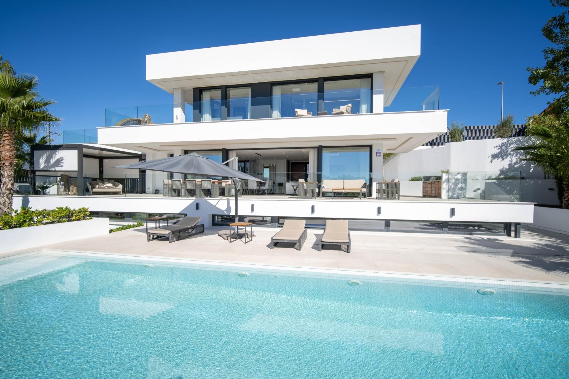 Modern Villa in Nueva Andalucía, Marbella